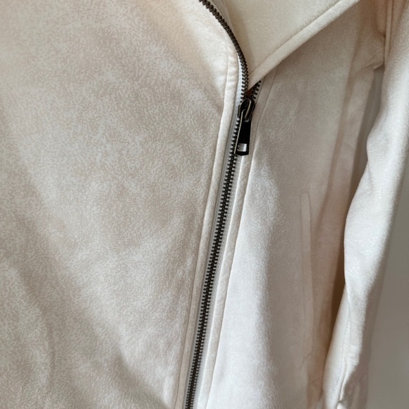 BNWT Grace and Lace Moto Jacket - Picture 4 of 11